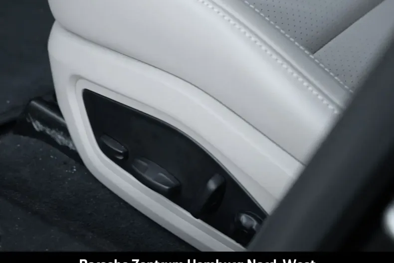 Porsche Taycan din 2024 cu 10.280 km - oferta POR165031 - foto 29