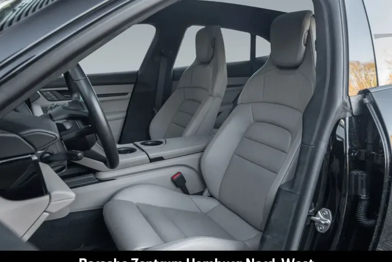 Porsche Taycan din 2024 cu 10.280 km - oferta POR165031 - foto 34