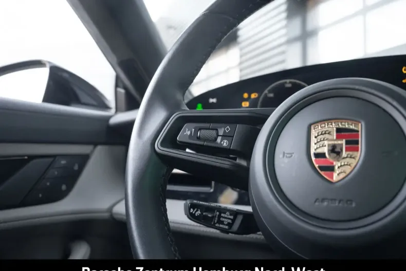 Porsche Taycan din 2024 cu 10.280 km - oferta POR165031 - foto 37