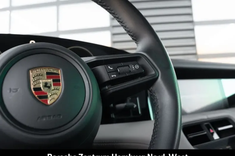 Porsche Taycan din 2024 cu 10.280 km - oferta POR165031 - foto 38