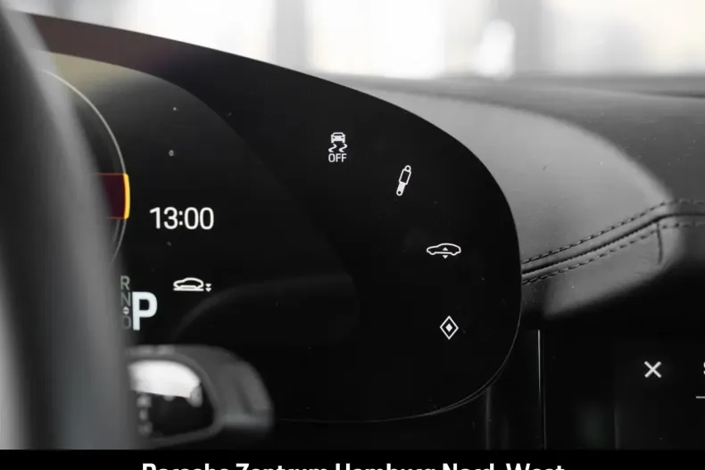 Porsche Taycan din 2024 cu 10.280 km - oferta POR165031 - foto 39