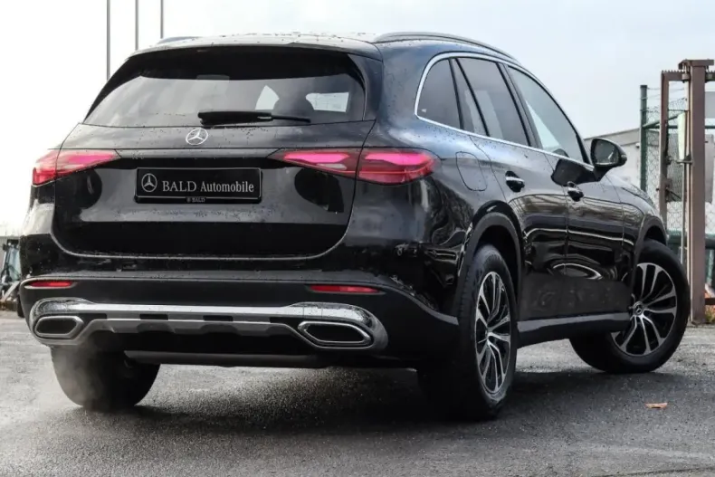 Mercedes-Benz GLC 200 din 2024 cu 19.987 km - oferta MER165035 - foto 2