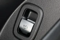 Mercedes-Benz GLC 200 din 2024 cu 19.987 km - oferta MER165035 - foto 17