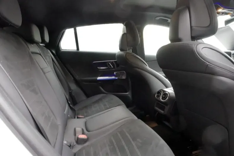 Mercedes-Benz GLC 300 din 2024 cu 28.007 km - oferta MER165036 - foto 8