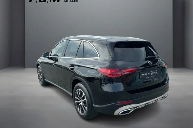 Mercedes-Benz GLC 200 din 2023 cu 14.437 km - oferta MER165037 - foto 9