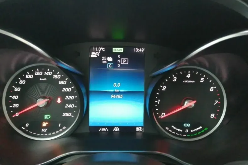 Mercedes-Benz GLC 300 din 2021 cu 94.482 km - oferta MER165040 - foto 14