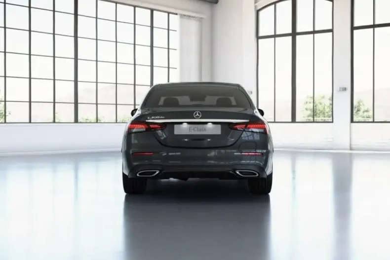 Mercedes-Benz E 300 din 2022 cu 34.533 km - oferta MER165054 - foto 5