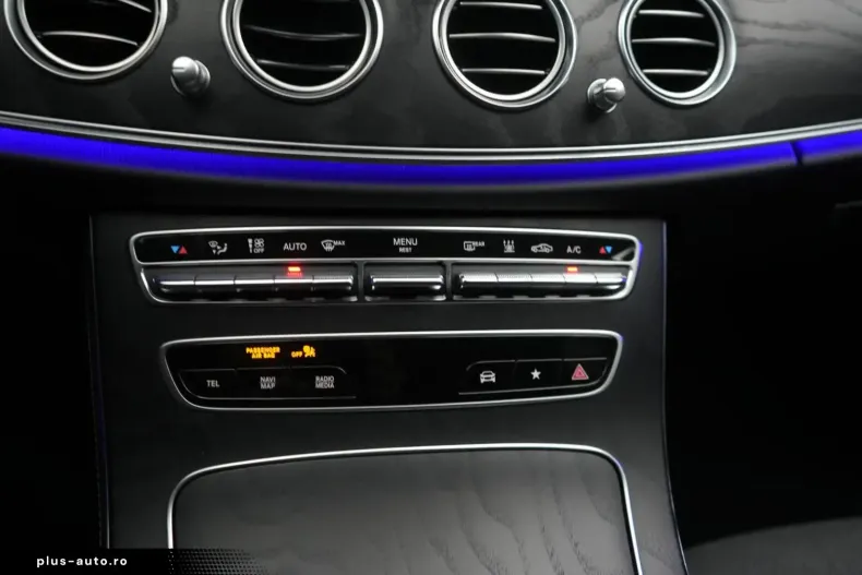 Mercedes-Benz E 300 din 2022 cu 84.000 km - oferta MER165058 - foto 17