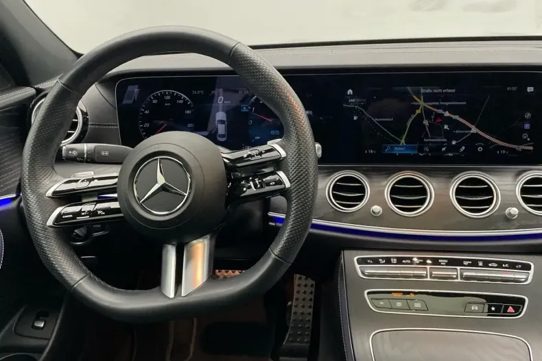 Mercedes-Benz E 300 din 2022 cu 75.612 km - oferta MER165059 - foto 9