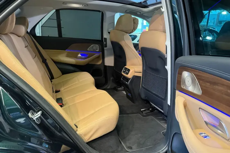 Mercedes-Benz GLE 350 din 2025 cu 6.100 km - oferta MER165062 - foto 11