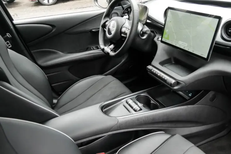 BYD DOLPHIN din 2024 cu 9.900 km - oferta BYD165063 - foto 4