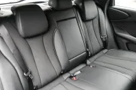 BYD DOLPHIN din 2024 cu 9.900 km - oferta BYD165063 - foto 9