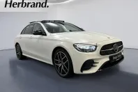 Mercedes-Benz E 300 din 2022 cu 60.703 km - oferta MER165066 - foto 1