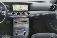 Mercedes-Benz E 300 din 2022 cu 69.944 km - oferta MER165068 - foto 13