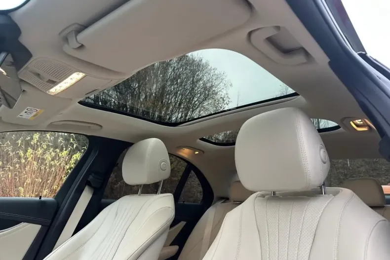 Mercedes-Benz E 300 din 2021 cu 17.120 km - oferta MER165070 - foto 17