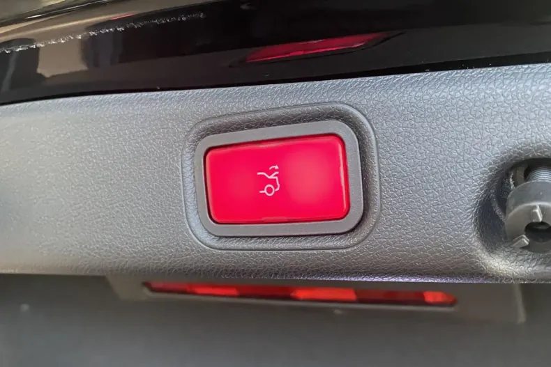 Mercedes-Benz E 300 din 2021 cu 79.937 km - oferta MER165073 - foto 7