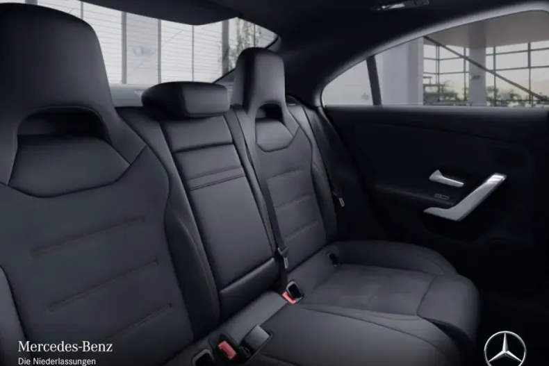 Mercedes-Benz CLA 250 din 2022 cu 65.984 km - oferta MER165082 - foto 12