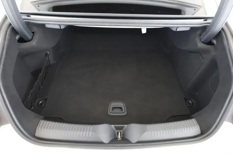 Mercedes-Benz CLS 400 din 2022 cu 49.358 km - oferta MER165083 - foto 12