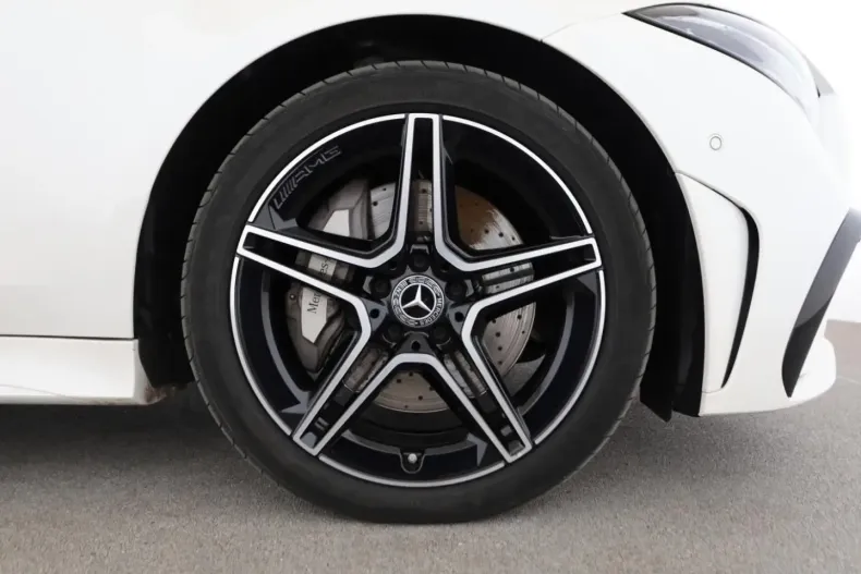 Mercedes-Benz CLS 400 din 2022 cu 49.358 km - oferta MER165083 - foto 17