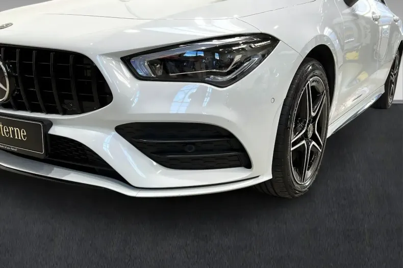 Mercedes-Benz CLA 250 din 2021 cu 64.260 km - oferta MER165085 - foto 3