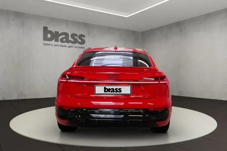 Audi SQ8 e-tron din 2024 cu 9.111 km - oferta AUD165090 - foto 2