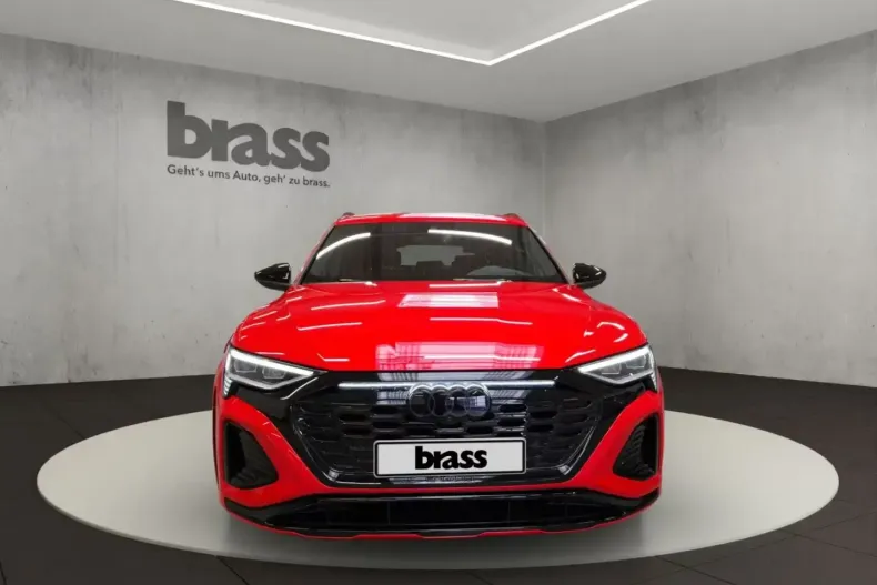 Audi SQ8 e-tron din 2024 cu 9.111 km - oferta AUD165090 - foto 3