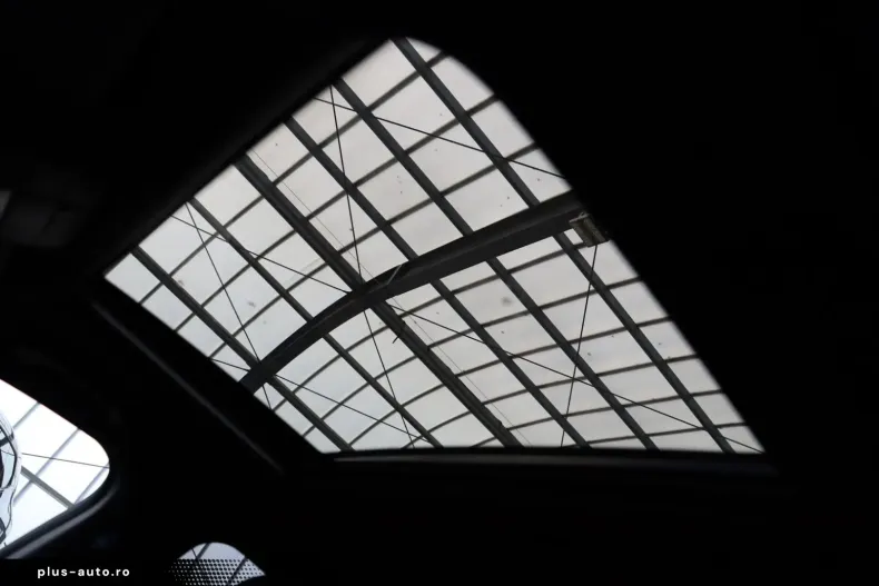 Mercedes-Benz CLS 53 AMG din 2022 cu 84.000 km - oferta MER165091 - foto 12