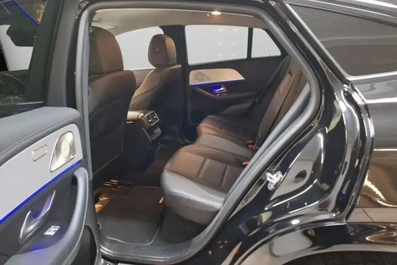 Mercedes-Benz GLE 400 din 2021 cu 60.724 km - oferta MER165099 - foto 9