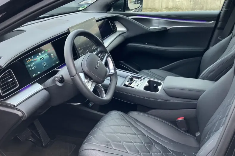 BYD SEALION 7 din 2025 cu 27.900 km - oferta BYD165100 - foto 2