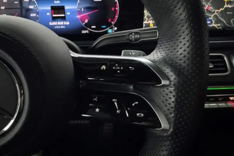 Mercedes-Benz GLE 450 din 2025 cu 21.500 km - oferta MER165102 - foto 24