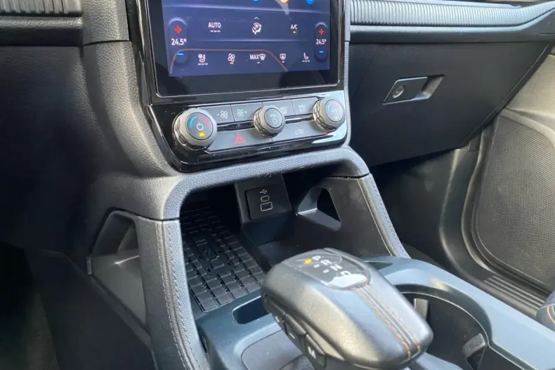 Ford Ranger din 2024 cu 51.270 km - oferta FOR165104 - foto 18