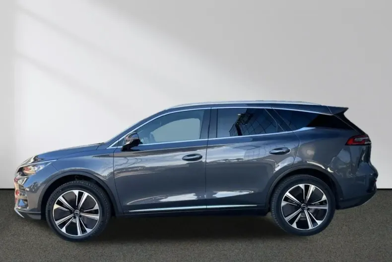 BYD TANG din 2025 cu 20.000 km - oferta BYD165109 - foto 1