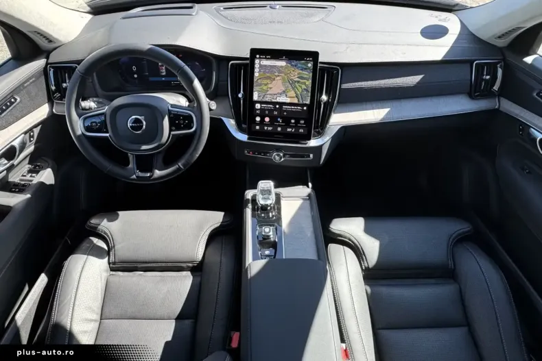 Volvo XC90 din 2024 cu 15.000 km - oferta VOL165111 - foto 4