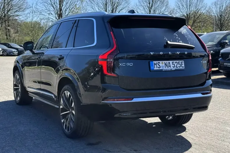Volvo XC90 din 2024 cu 15.000 km - oferta VOL165111 - foto 8