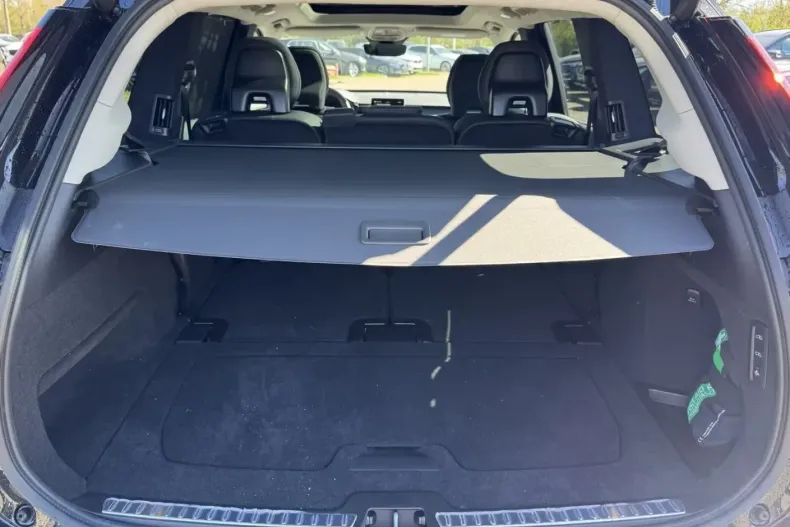 Volvo XC90 din 2024 cu 15.000 km - oferta VOL165111 - foto 20