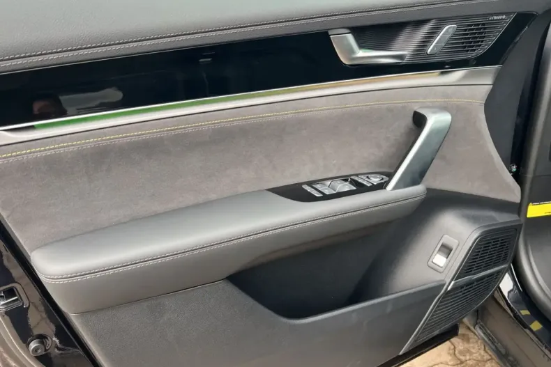 BYD TANG din 2025 cu 26.990 km - oferta BYD165112 - foto 12