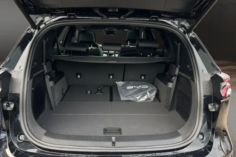 BYD TANG din 2025 cu 26.990 km - oferta BYD165112 - foto 19