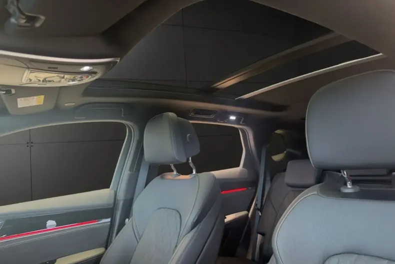 BYD TANG din 2025 cu 24.990 km - oferta BYD165113 - foto 2