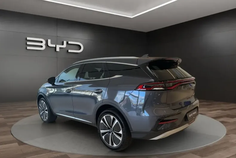 BYD TANG din 2025 cu 24.990 km - oferta BYD165113 - foto 5