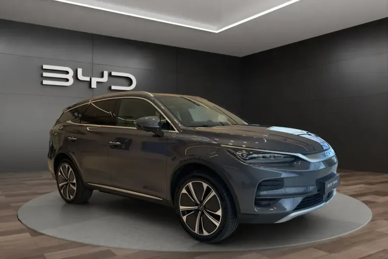 BYD TANG din 2025 cu 24.990 km - oferta BYD165113 - foto 9