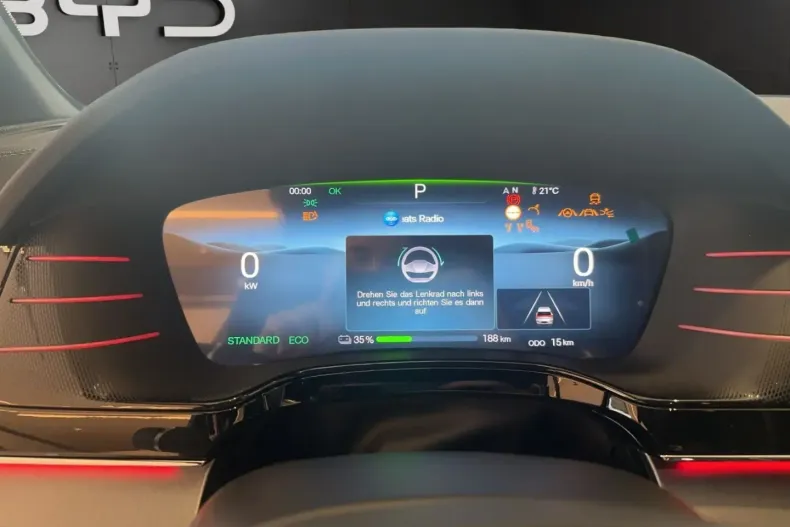 BYD TANG din 2025 cu 24.990 km - oferta BYD165113 - foto 12