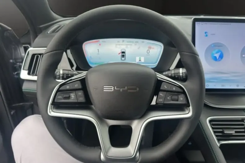 BYD SEAL U din 2025 cu 7.495 km - oferta BYD165115 - foto 2