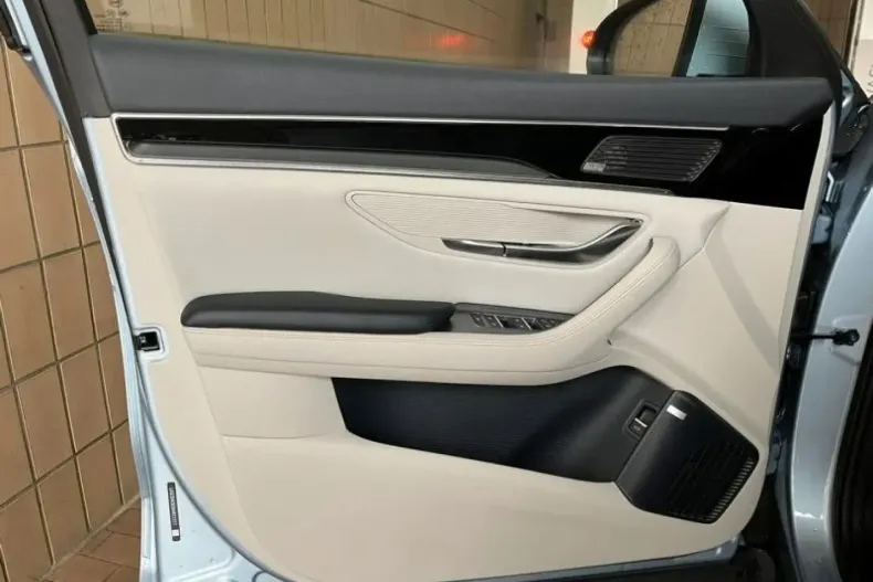 BYD SEAL U din 2024 cu 6.239 km - oferta BYD165118 - foto 21