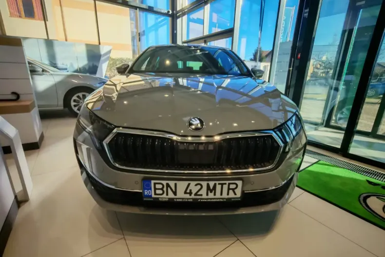 Skoda Octavia din 2025 cu 3.239 km - oferta SKO165126 - foto 2