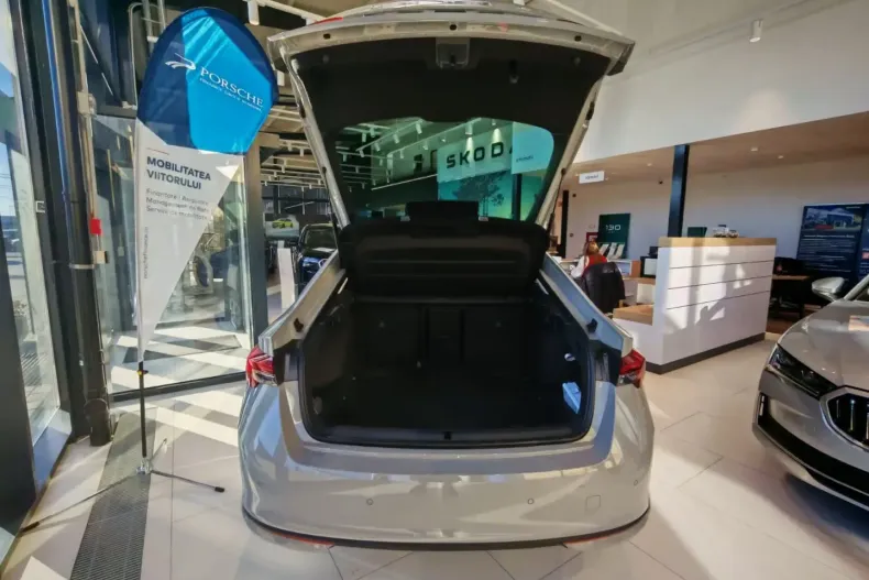 Skoda Octavia din 2025 cu 3.239 km - oferta SKO165126 - foto 19