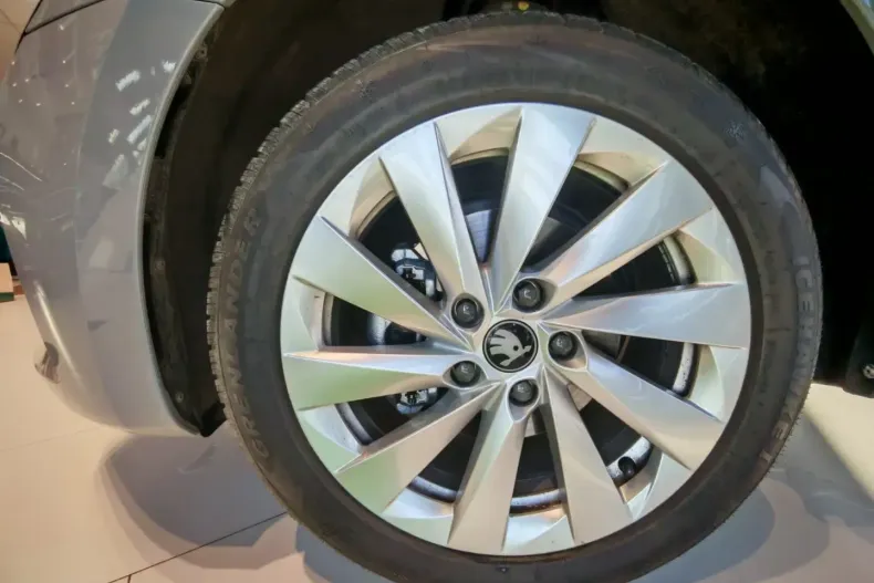 Skoda Octavia din 2025 cu 3.239 km - oferta SKO165126 - foto 21