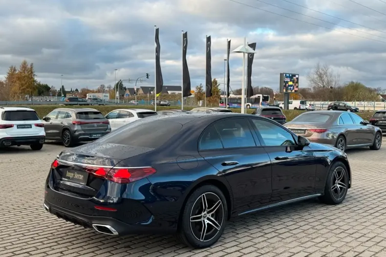 Mercedes-Benz E 300 din 2024 cu 12.187 km - oferta MER165128 - foto 3
