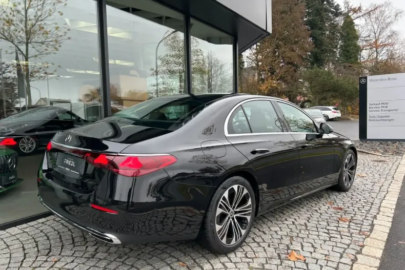 Mercedes-Benz E 220 din 2024 cu 23.500 km - oferta MER165129 - foto 6