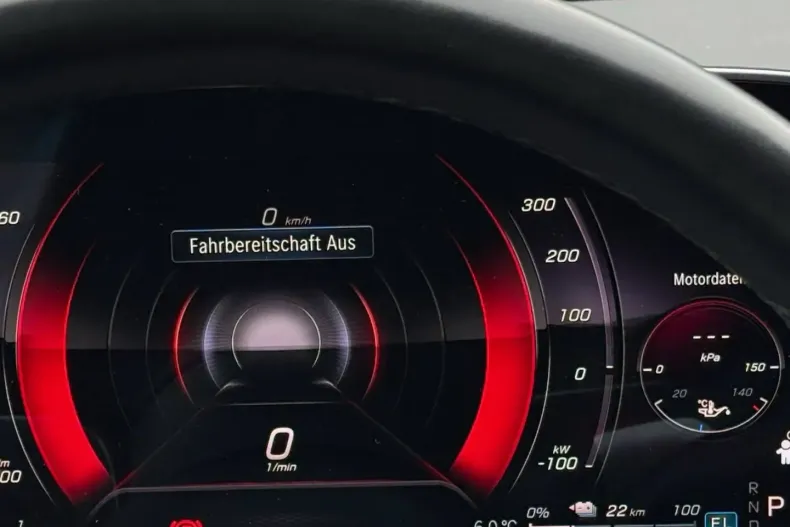 Mercedes-Benz E 400 din 2024 cu 62.653 km - oferta MER165130 - foto 11