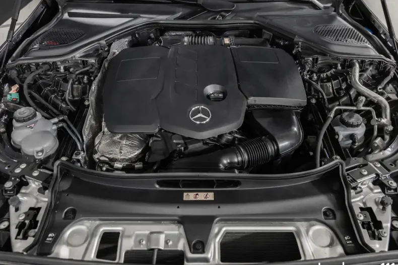 Mercedes-Benz E 300 din 2024 cu 8.914 km - oferta MER165132 - foto 8